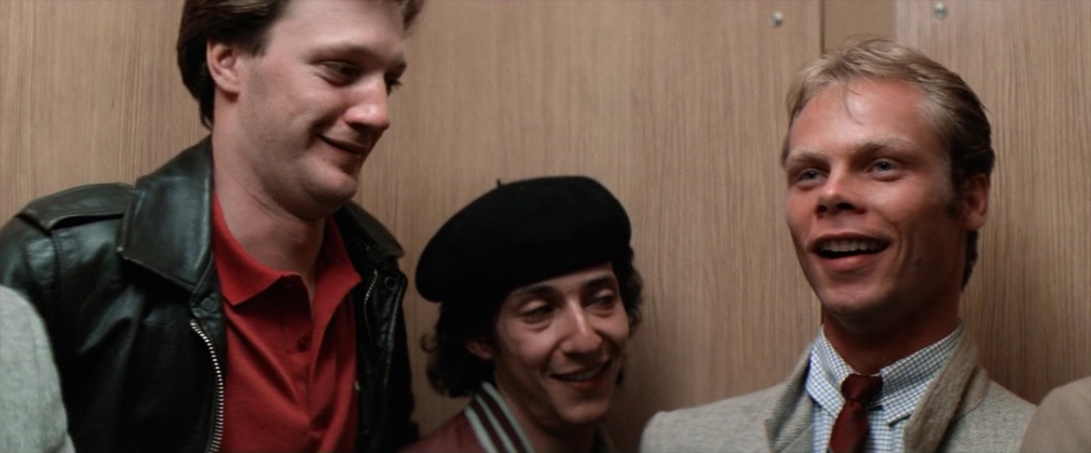 Грязный Гарри 4: Внезапный удар (1983)