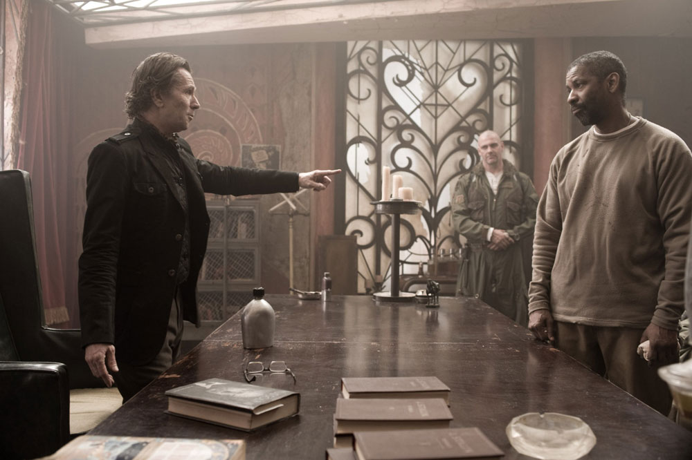 Книга Илая (2010)