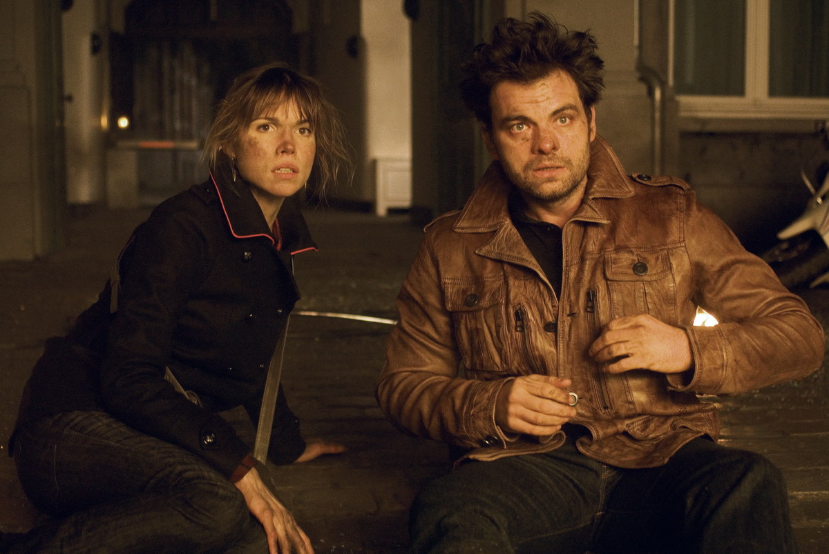 Служить и защищать (2010)