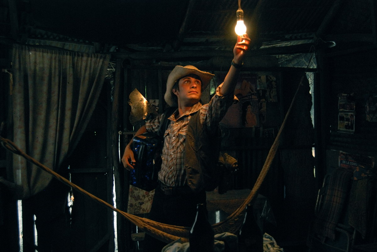 Рудо и Курси (2008)