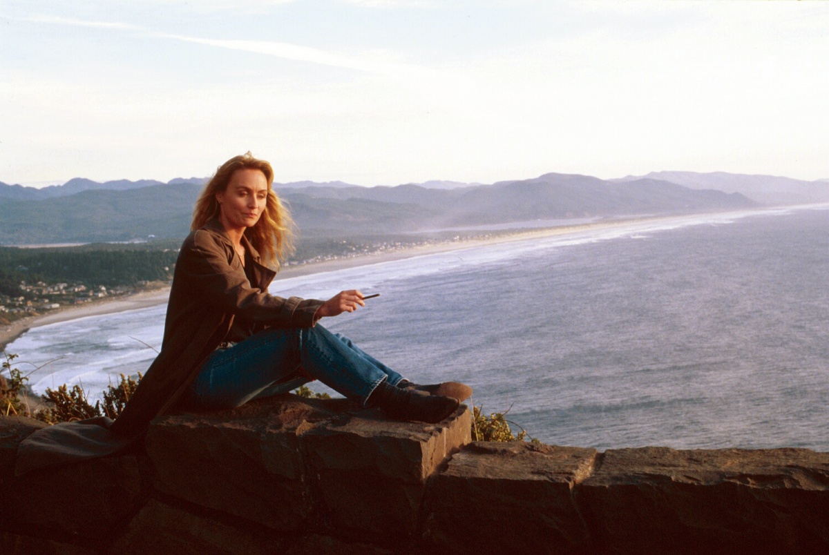 Клэр, которая упала с луны (1992)