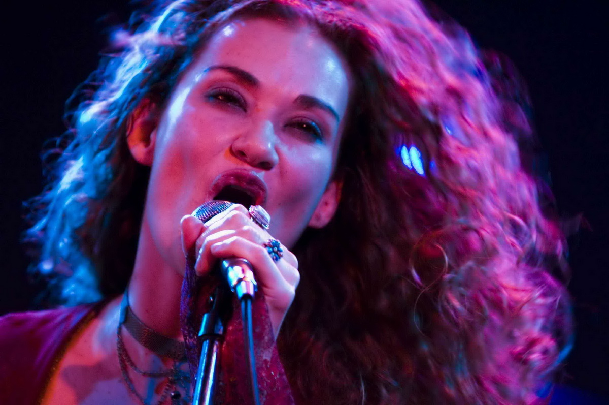 Через Вселенную (2007)