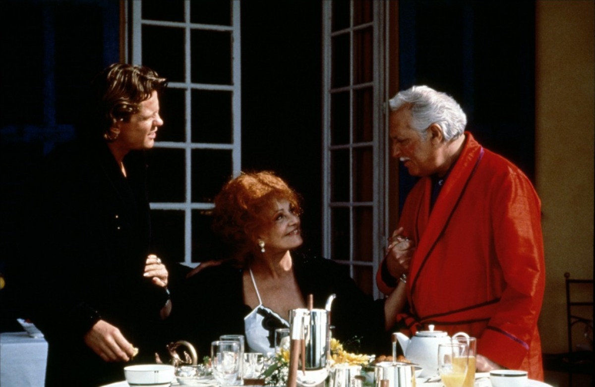 Старая дама, входящая в море (1991)