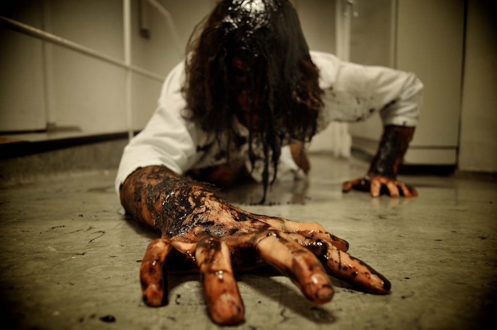 Темные души (2010)