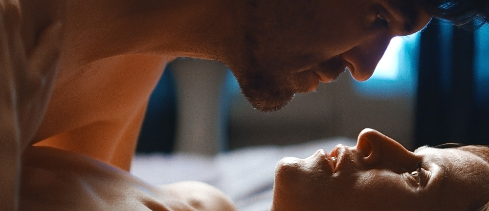 Любовь втроем (2010)