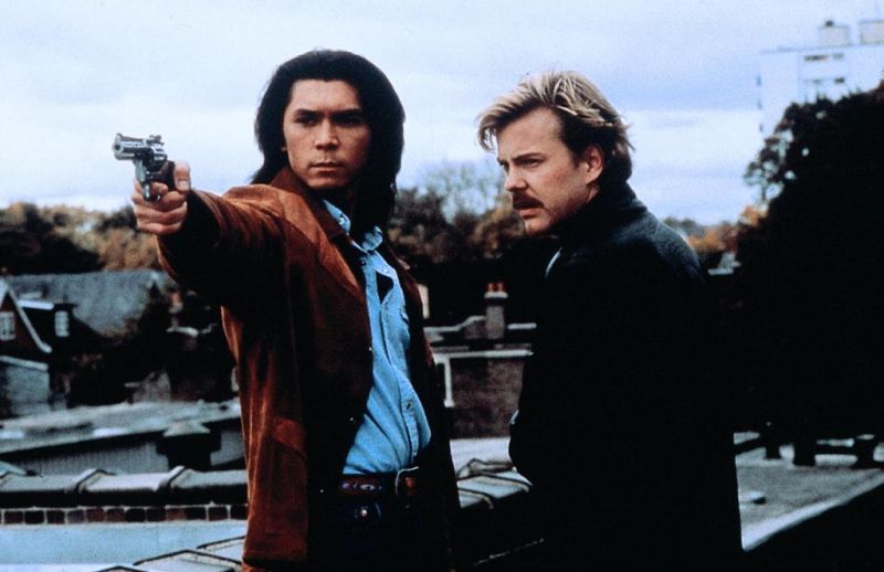 Под прикрытием (1989)