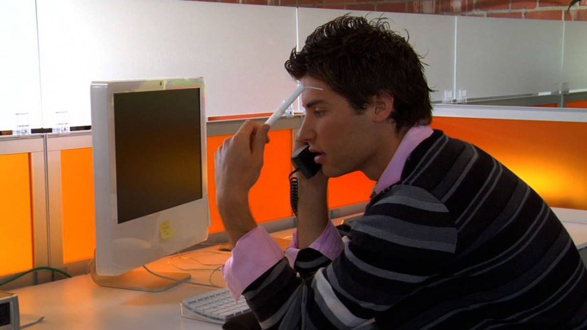 Он прямо как девчонка (2009)