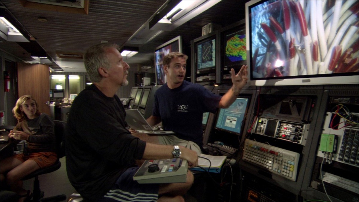 Чужие из бездны (2005)