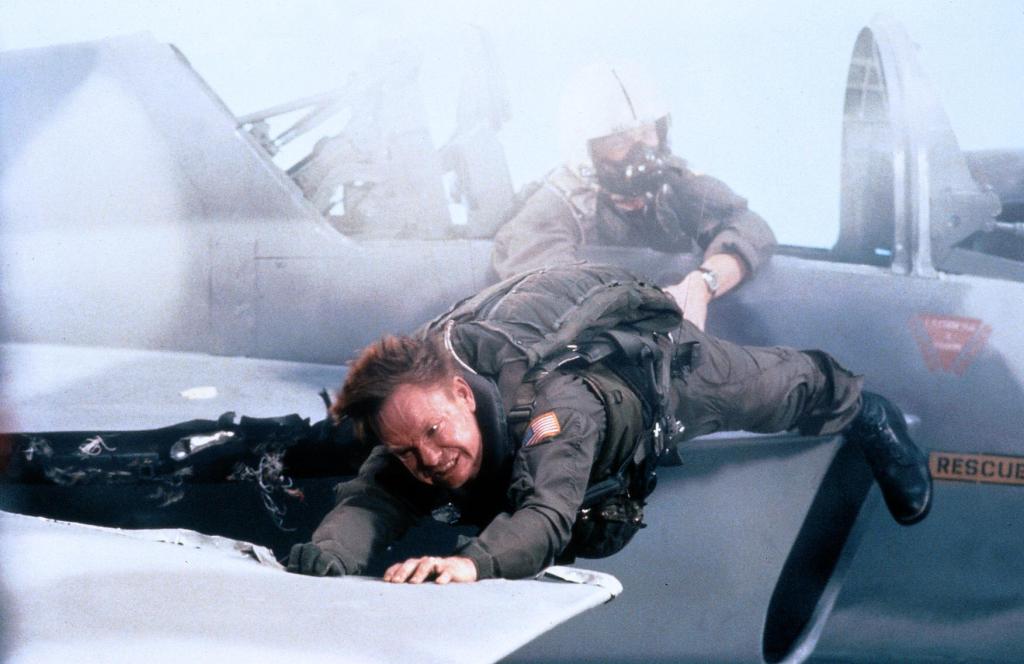 Горячие головы (1991)