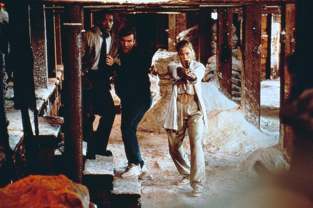 Из жизни тайных агентов (1993)