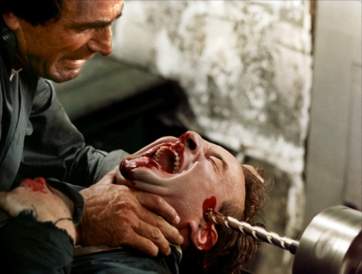 Город живых мертвецов (1980)