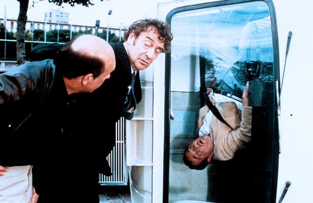 Инспектор-разиня (1980)