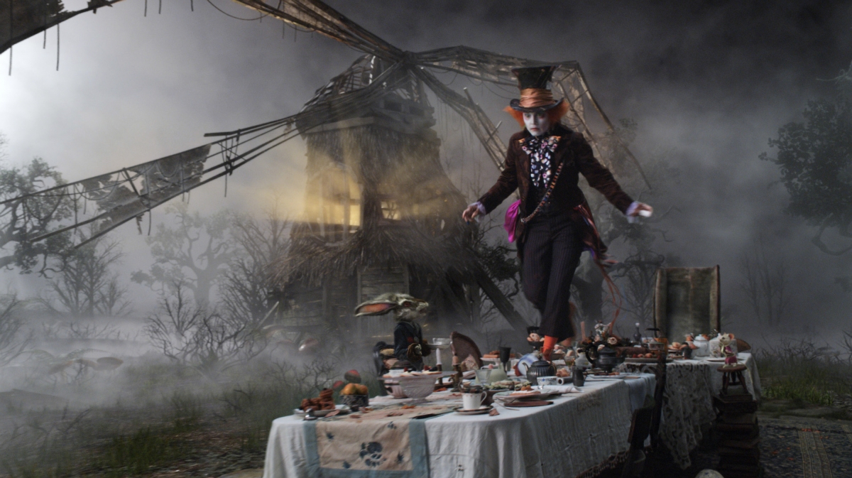 Алиса в Стране Чудес (2010)