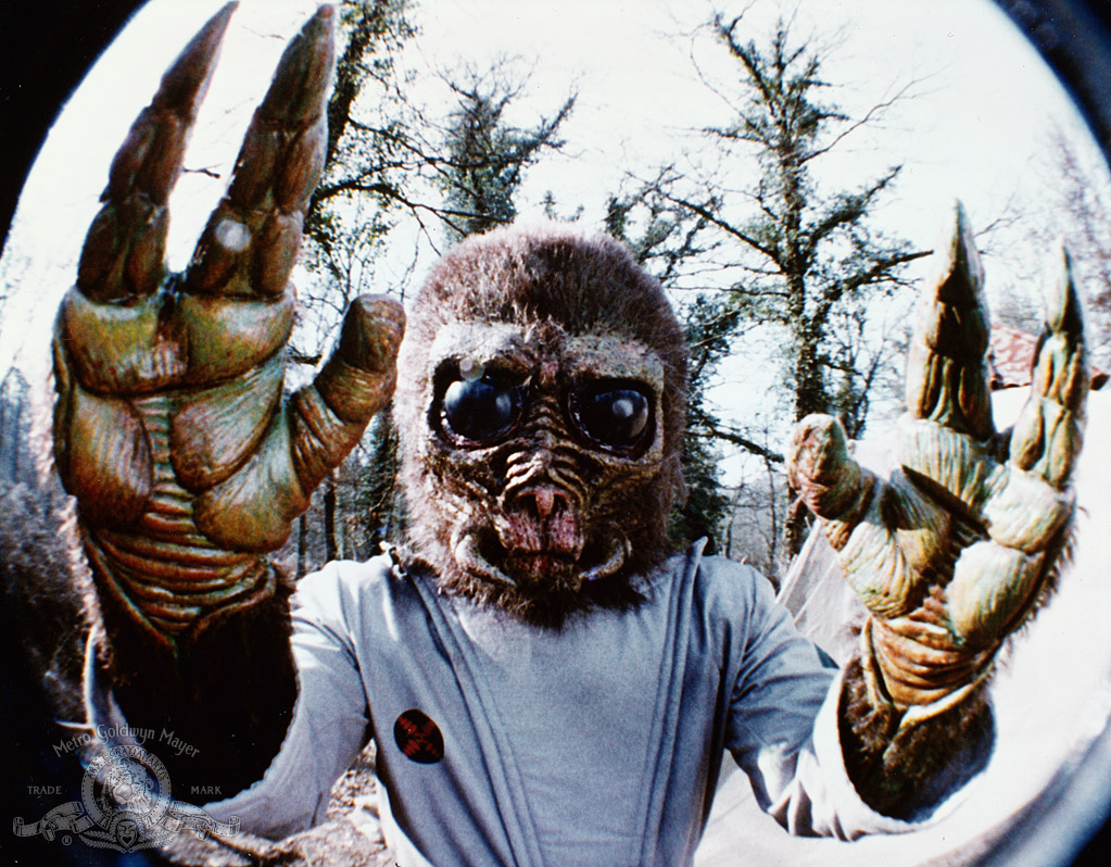 Пришелец (1985)