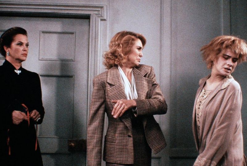 Цветы на чердаке (1987)