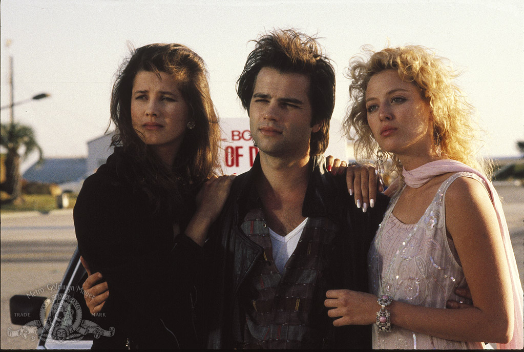 Современные девчонки (1986)