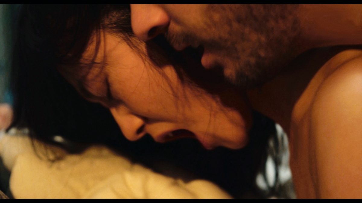 Любовь и ссадины (2011)