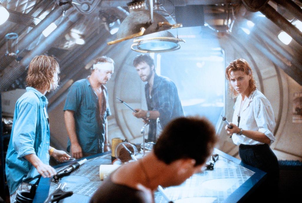 Глубоководная звезда шесть (1989)