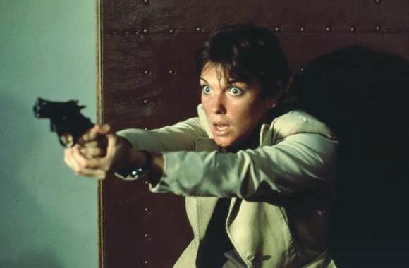 Подкрепление / Грязный Гарри 3: Блюститель закона (1976)