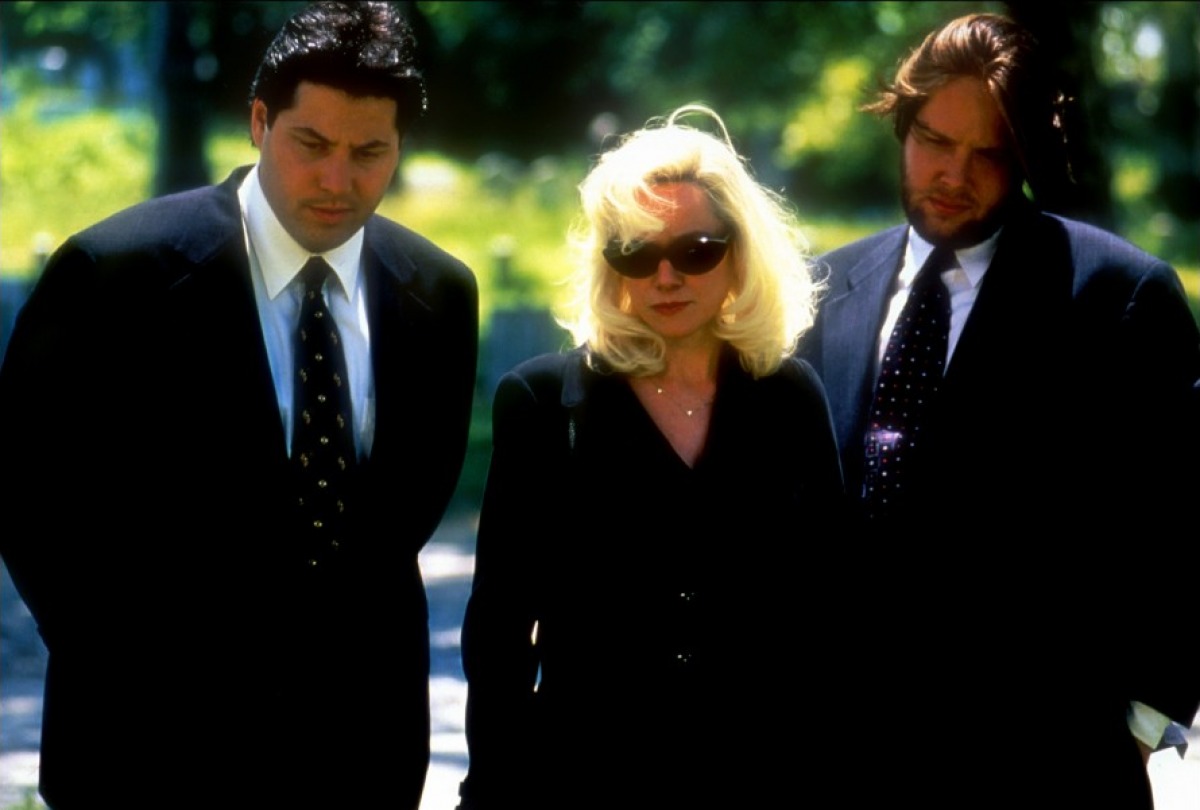 Чужие похороны (1996)