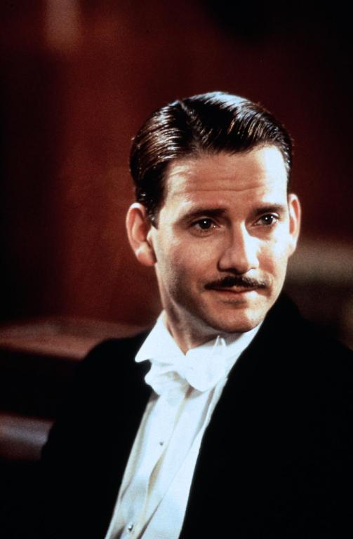 Миссис Паркер и порочный круг (1994)