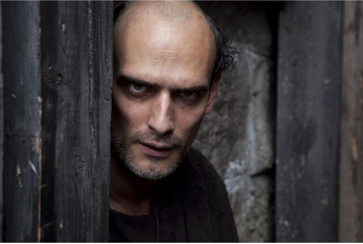 Столпы Земли (2010)