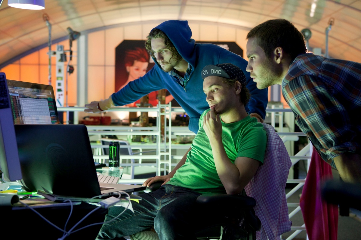 Особо опасны (2012)