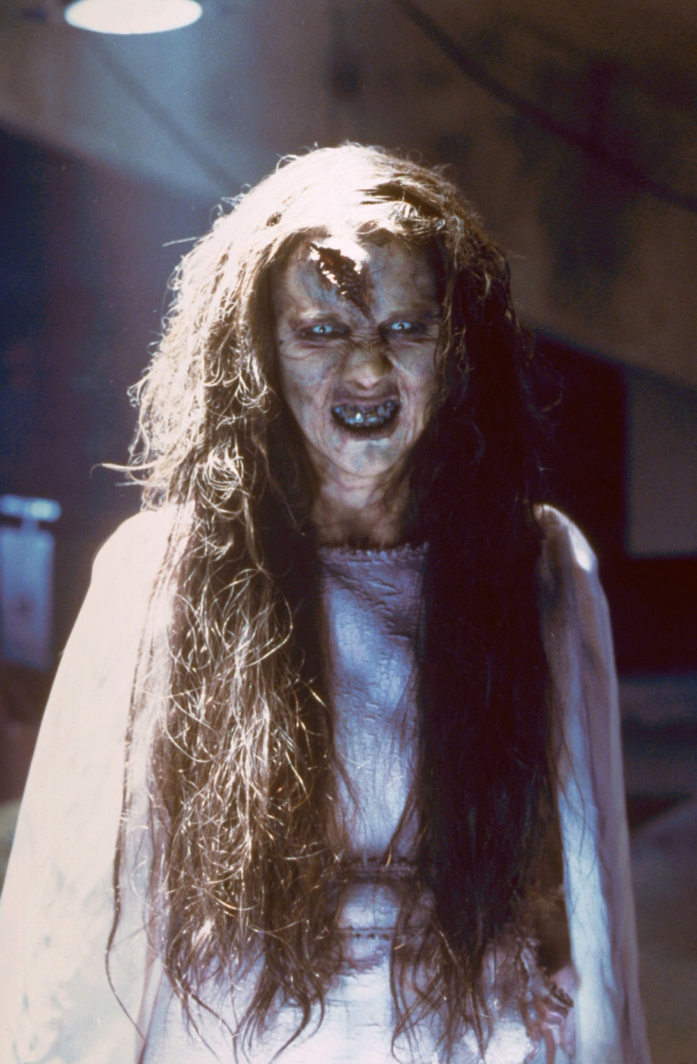 Городские легенды 3: Кровавая Мэри (2005)