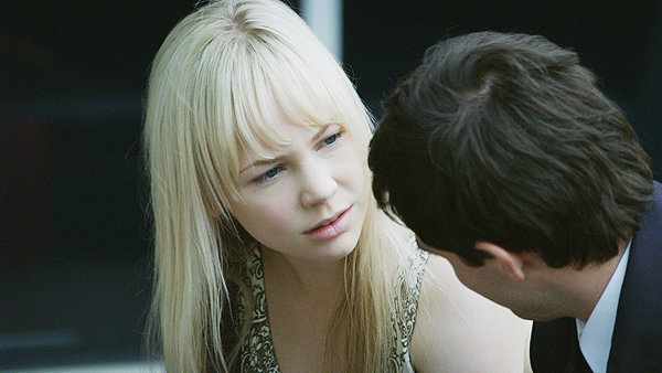 Молодым без толку (2010)