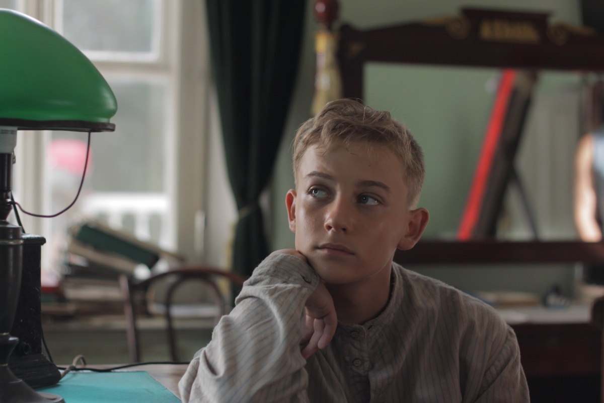 Красные горы (2013)