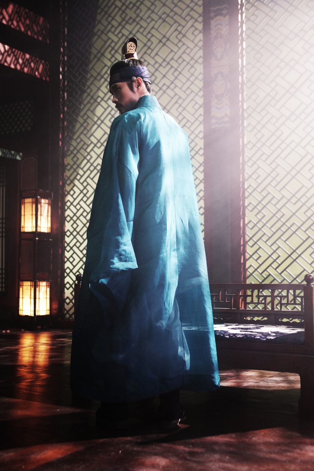 Маскарад (2012)