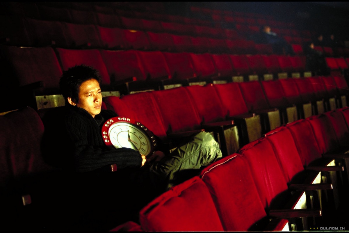 А у вас который час? (2001)