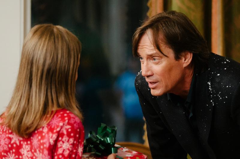 Ангел по соседству (2012)