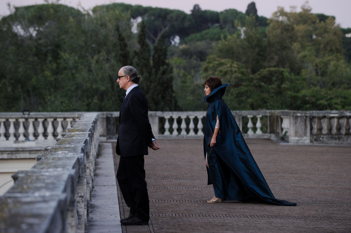 Великая красота (2013)