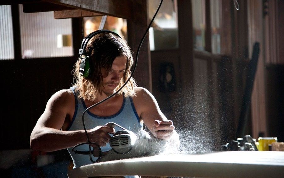 На гребне (2013)