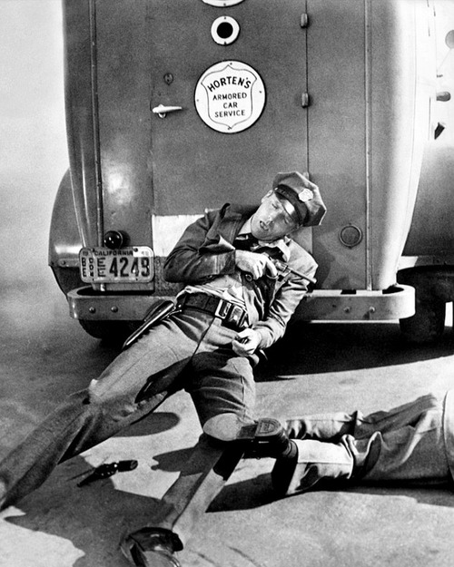 Крест-накрест (1949)