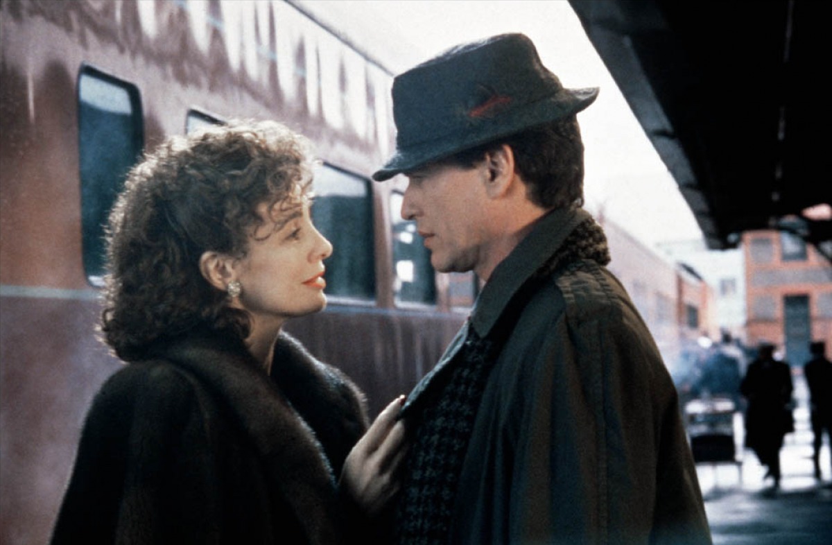 Любовь крупным планом (1990)