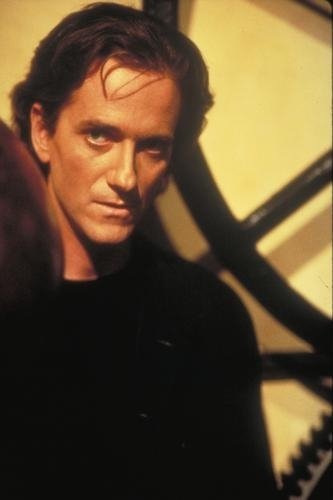 Фантазм 4: Забвение (1998)