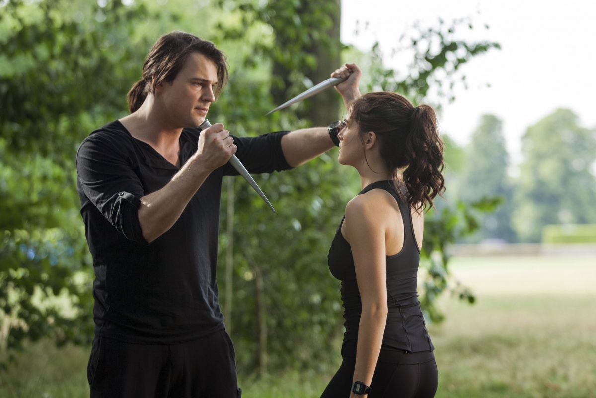 Академия вампиров (2014)