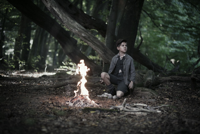 Беги, мальчик, беги (2013)