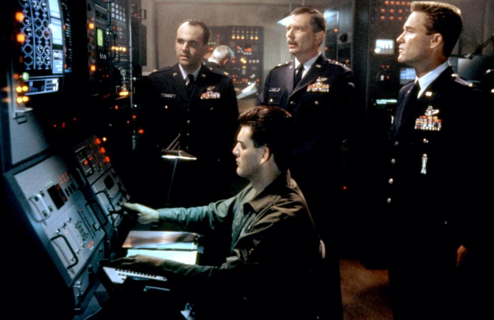 Звездные врата (1994)