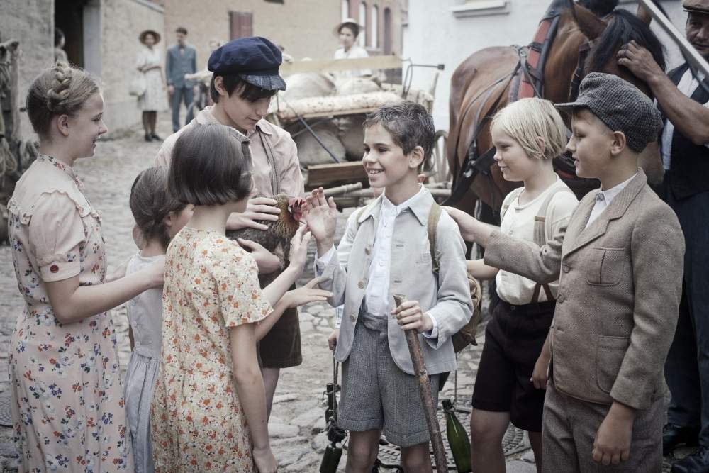 Беги, мальчик, беги (2013)