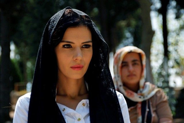 Госпожа Дила (2012)