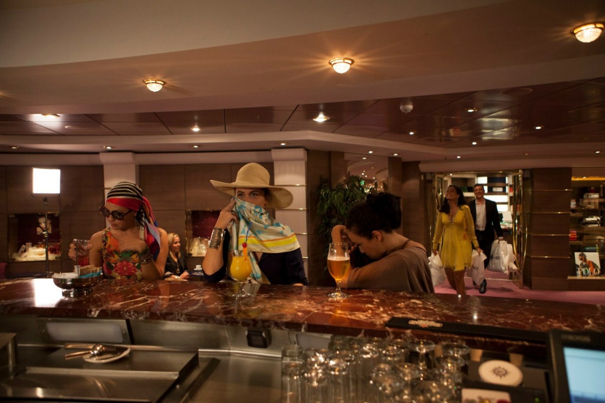 S.O.S. Женщины в море (2014)