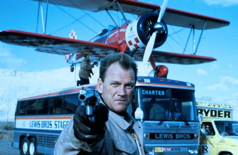 Опасная территория (1986)