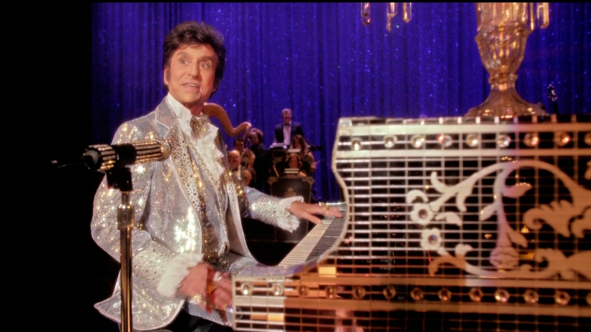 За канделябрами (2013)