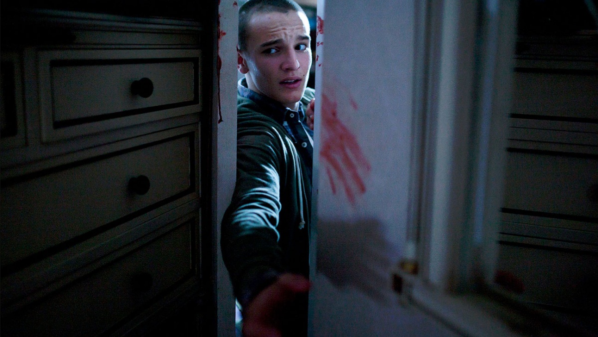 Не взрослей (2015)