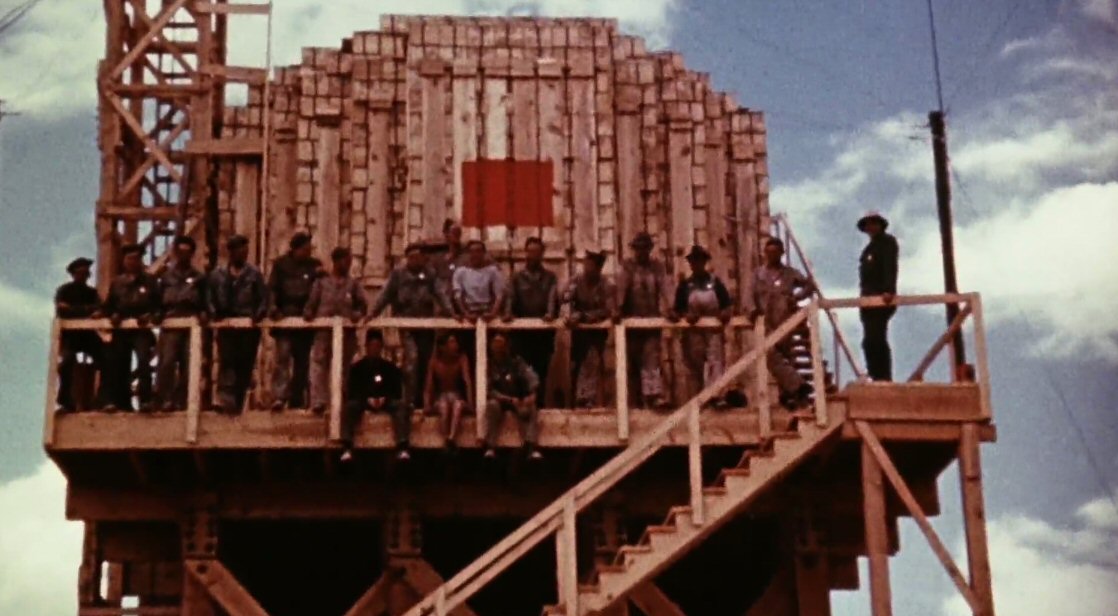 Атомные бомбы: Тринити и что было потом (1995)