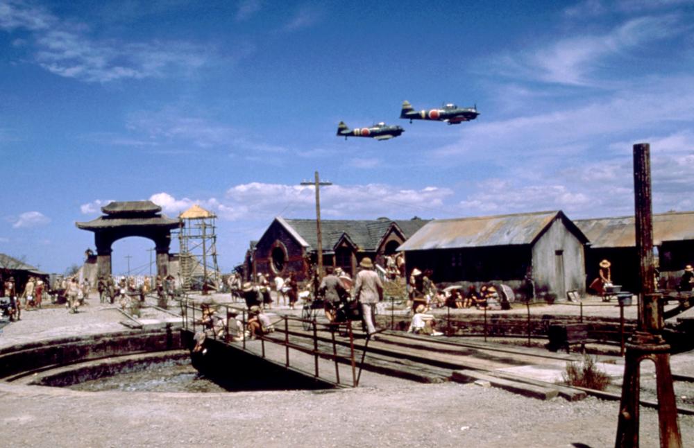 Империя Солнца (1987)