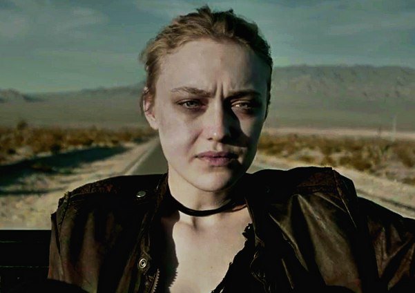 Вьена и «Призраки» (2020)